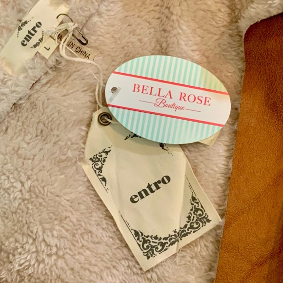 NWT Entro Faux Suede Camel and Cream Shearling Vest - Picture 4 of 9